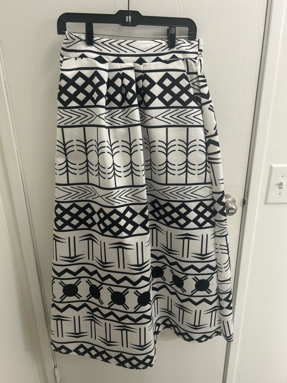 Black & White Patterned Midi Skirt